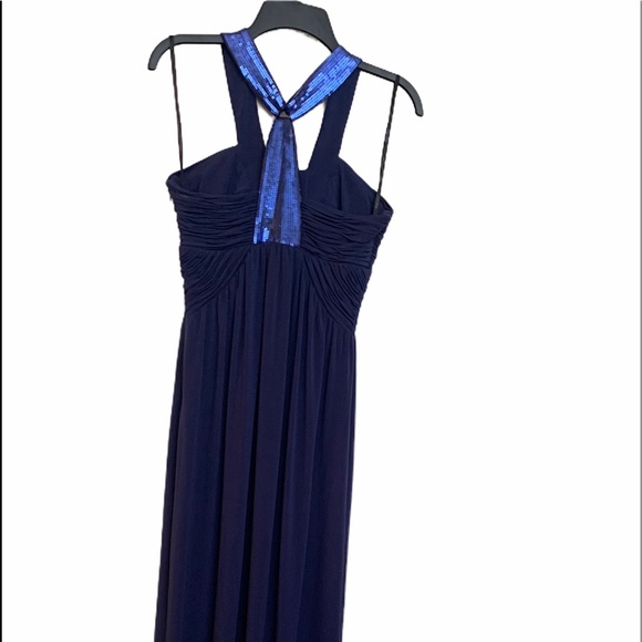 Elegant Calvin Klein Gown - Picture 5 of 5